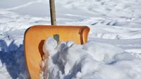 snow-shovel-2001776_1280